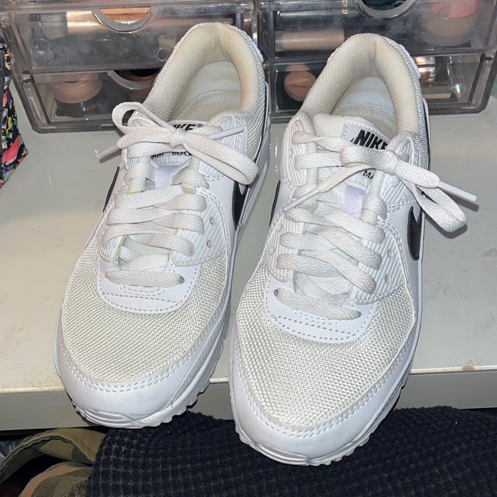 Nike air max 90 white with black